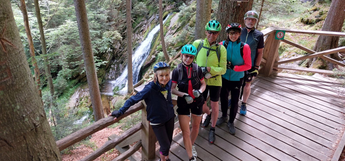 DAV-Ortsgruppe Freyung auf Radtour zum Nyrsko (Neuern) Stausee 